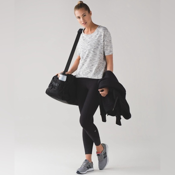 Lululemon Run It Out Tee short sleeve 6 Tiger Space Dye Black White gorpcore - Picture 5 of 10